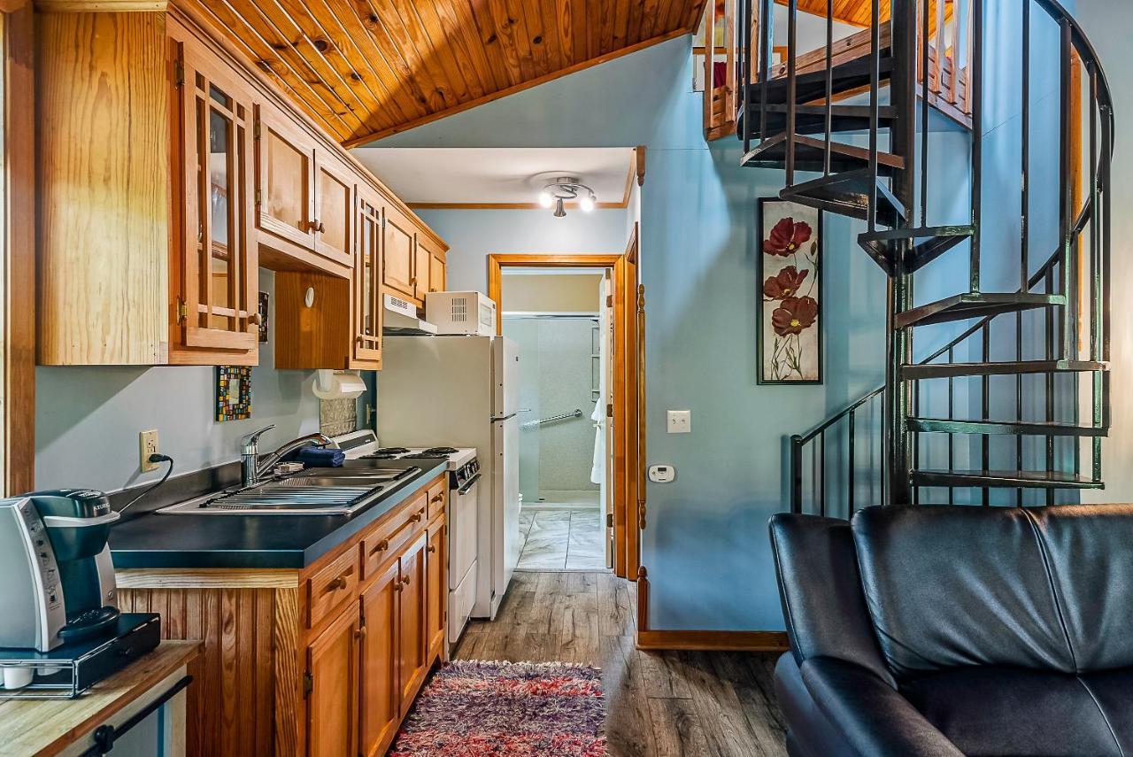 The Woods Cabins Eureka Springs Luaran gambar